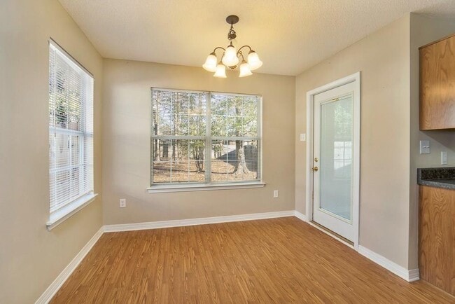 Building Photo - 8900 Winter Ct