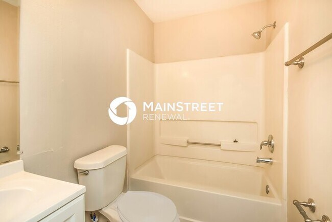 Building Photo - 4 Bedroom Pet-Friendly Home in Houston, TX with Main Street Renewal