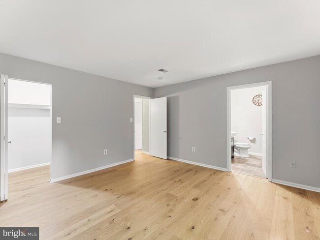 Building Photo - 11404 Turnmill Ln