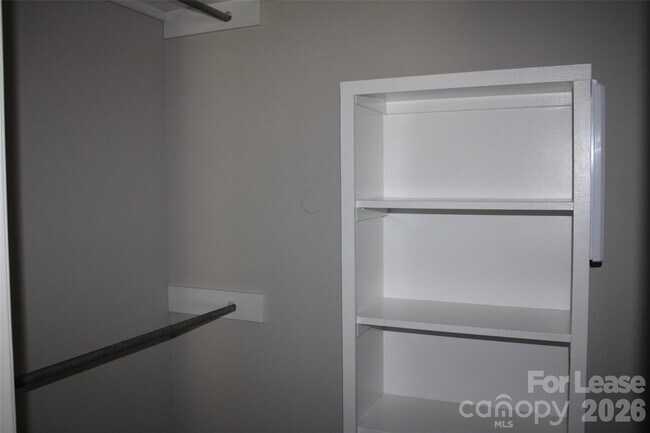 Building Photo - 2212 Crosswinds Ct
