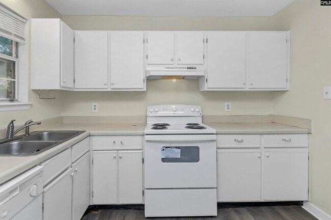 Building Photo - 600 Hulon Cir