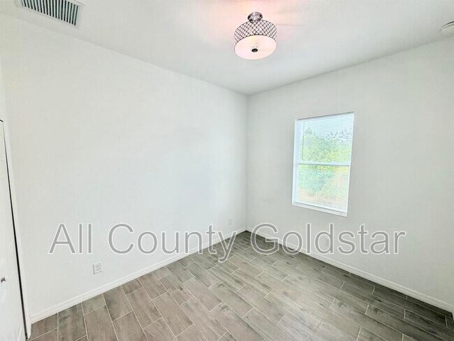 Building Photo - 14300 Kay Ln