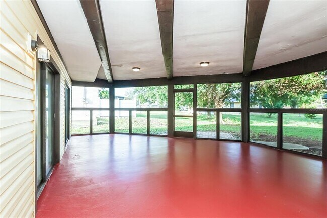 Building Photo - 17144 Antigua Rd