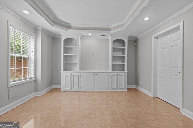 Building Photo - 2315 Hiawassee Dr NW