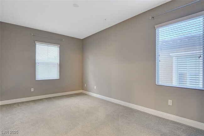 Building Photo - 12217 Nasino Ave