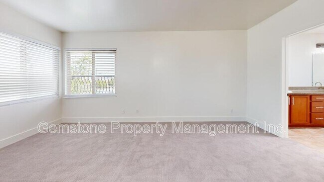 Building Photo - 4560 60th St