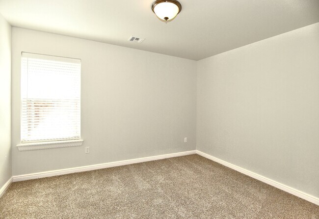 Building Photo - 18509 E 46th St