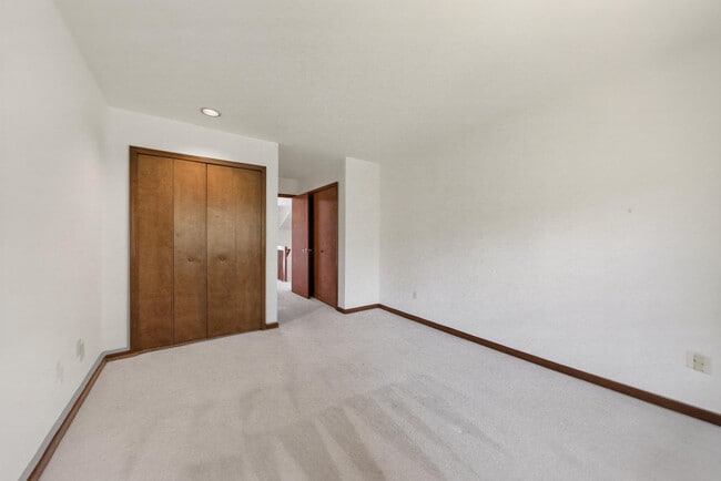 Building Photo - 2445 Mulberry Ct