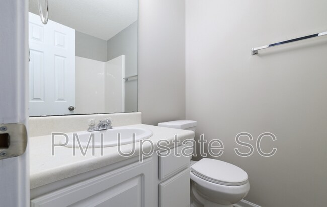 Building Photo - 515 S Brown Beaver Ct