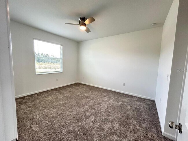 Building Photo - 305 Loch Ct