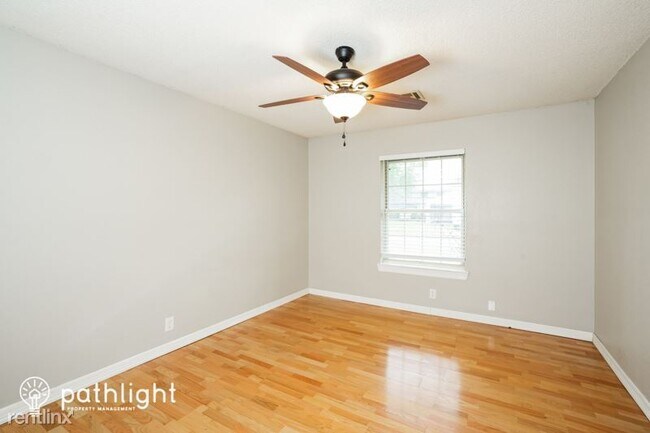 Building Photo - 3 br, 2 bath House - 2640 W Dallas Street ...