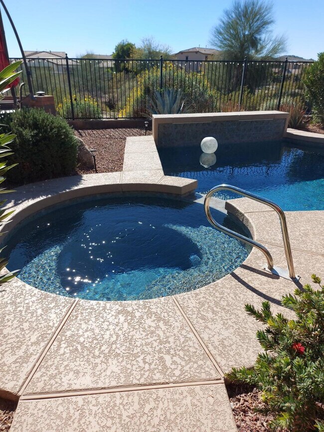 Building Photo - 17965 W Verdin Rd