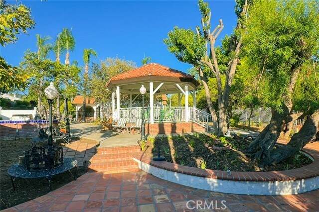 Building Photo - 19110 La Pradera