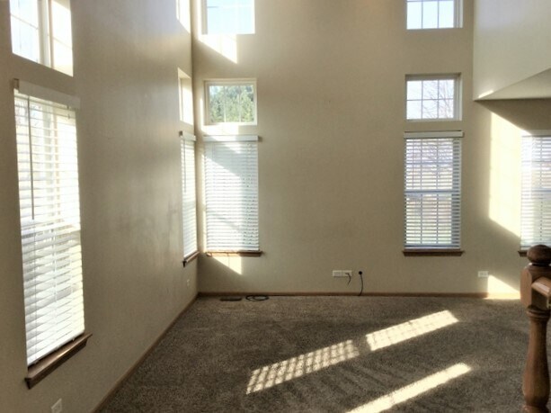 Building Photo - 746 Lancaster Drive