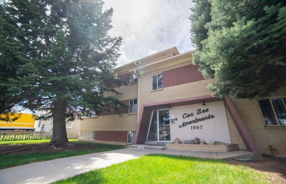 Building Photo - 1997 Fulton St