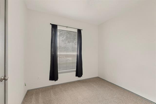 Building Photo - 1409 Clear Creek Dr
