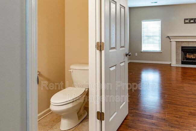 Building Photo - 3838 Nadia Ln