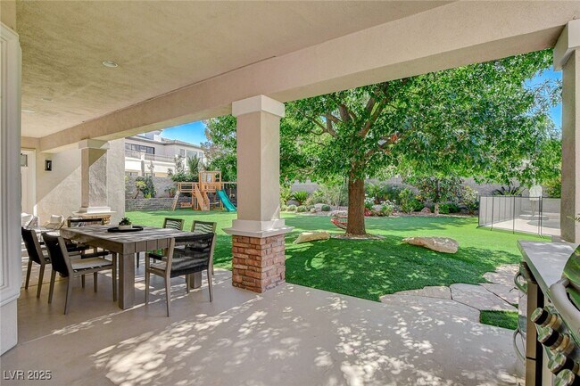 Building Photo - 1266 Imperia Dr