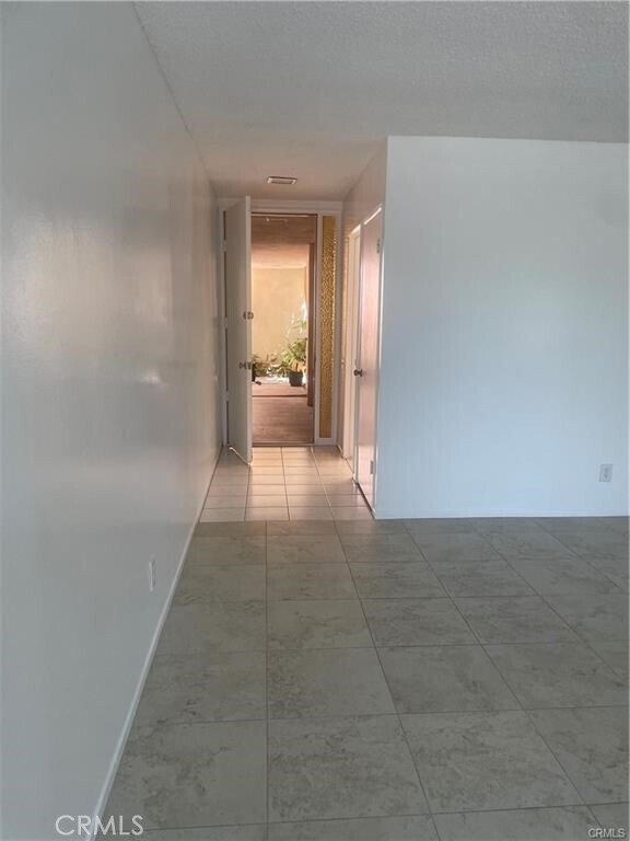 Building Photo - 730 Amigos Way