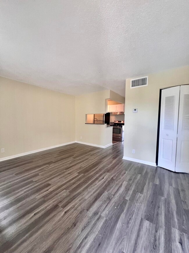 Building Photo - 1500 N Congress Ave