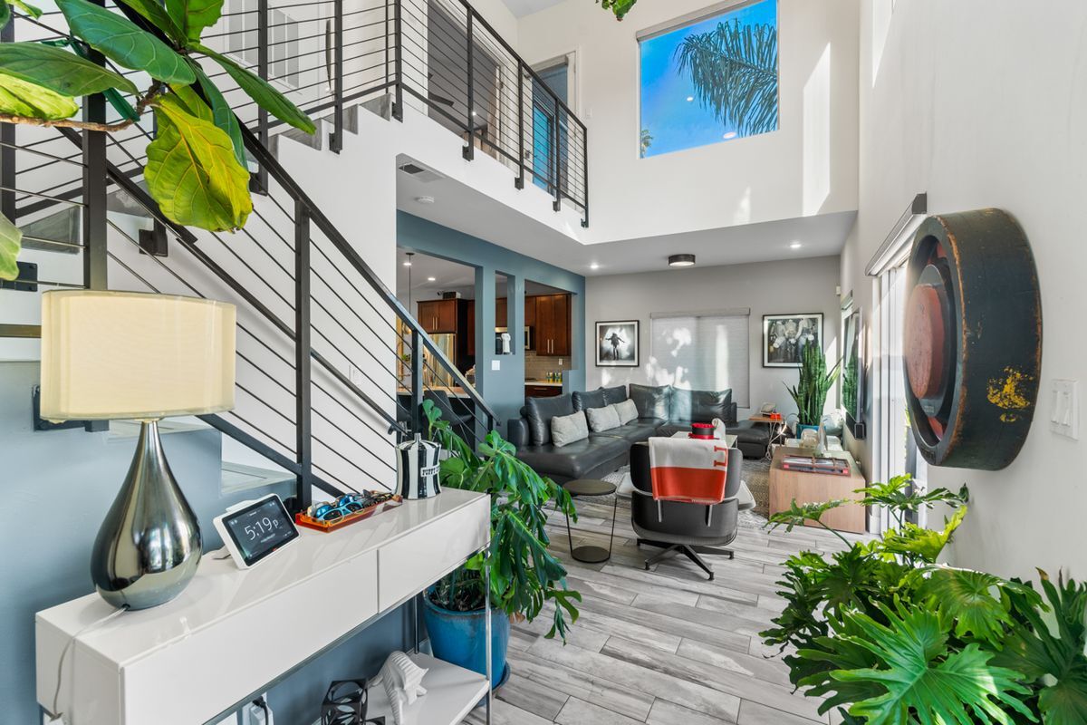 Building Photo - 1928 Howard Ave