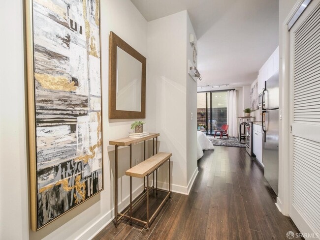 Building Photo - 199 New Montgomery St