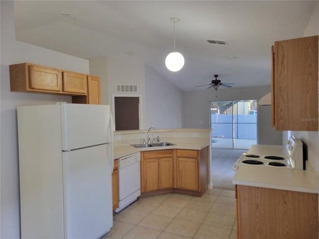 Building Photo - 2230 Tealwood Circle