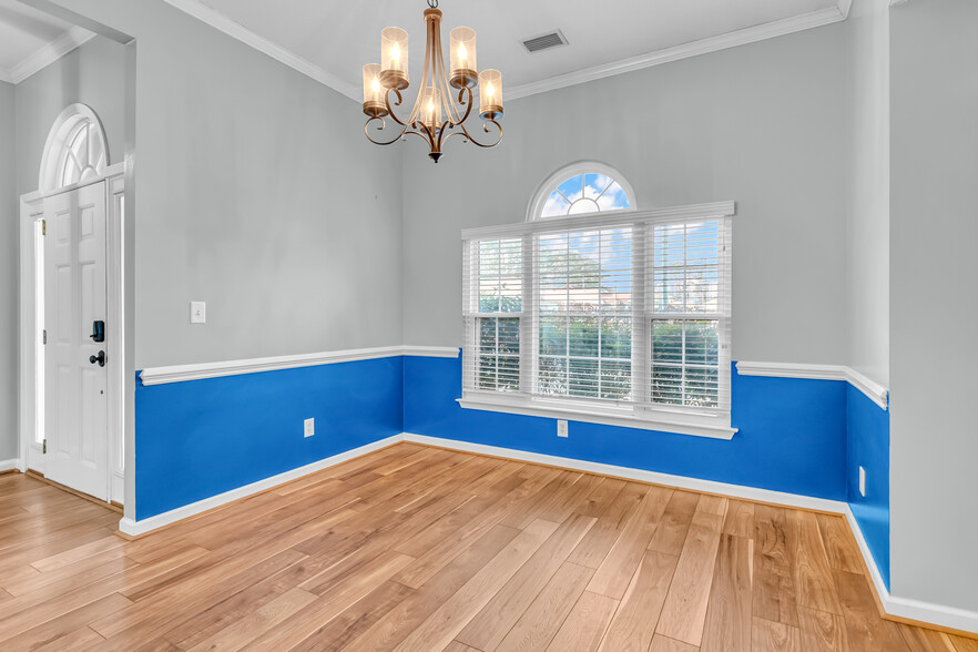 Dining Room - 12 Hopeland Dr