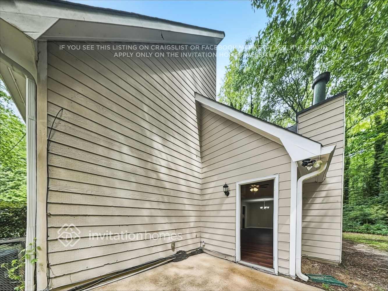 Building Photo - 6611 Crossing Creek Point