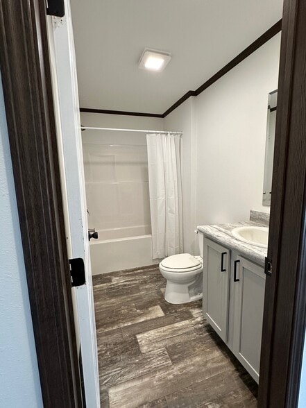 Building Photo - 3606 Warren Ct