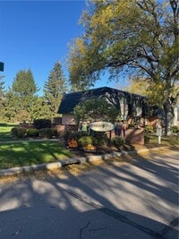 Building Photo - 77 Penn Ln