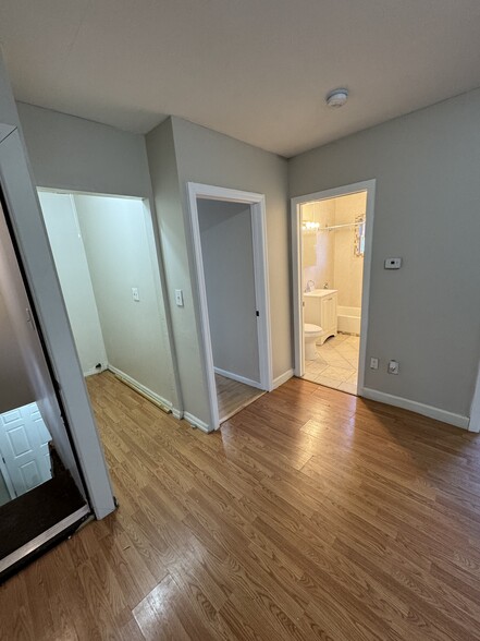 Building Photo - 189 Summer St