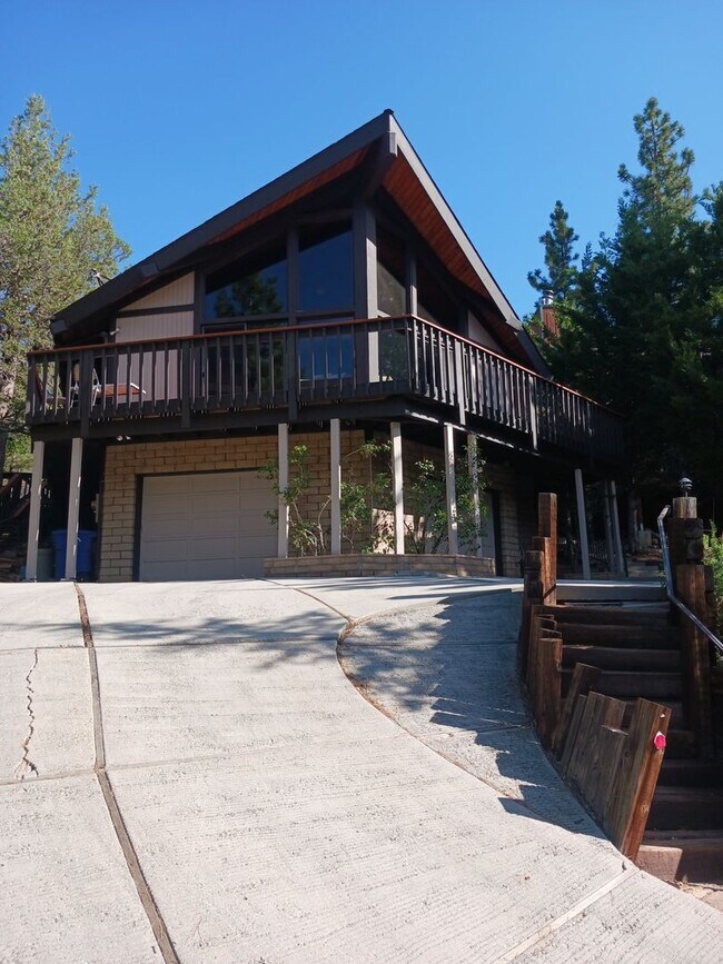 Building Photo - 43414 Sheephorn Rd