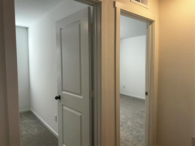 Building Photo - 2105 Sulky Ln