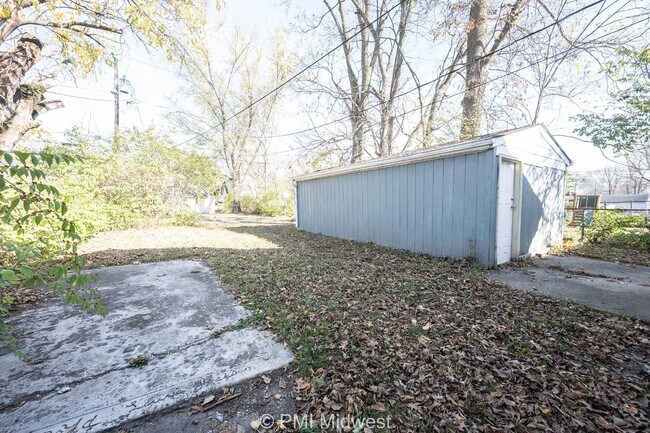 Building Photo - 1346 Burdsal Pkwy