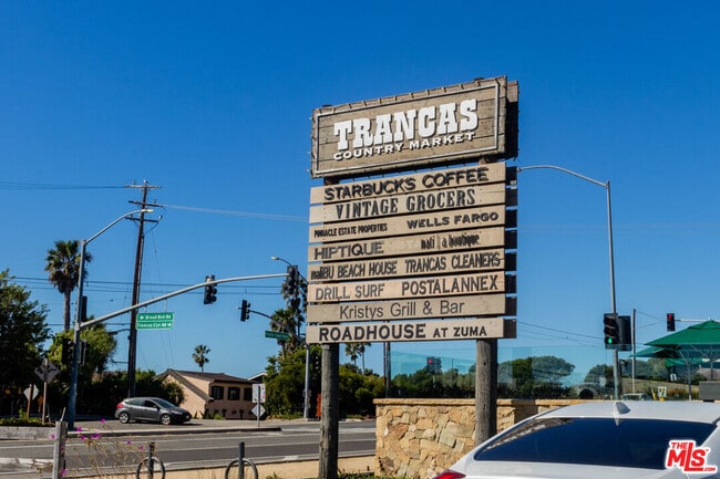 Building Photo - 6450 Lunita Rd