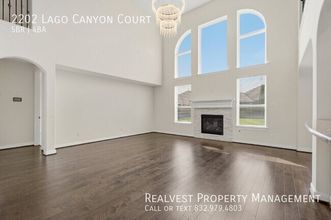 Building Photo - 2202 Lago Canyon Ct