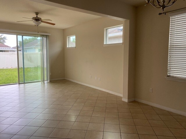 Building Photo - 7347 Azalea Cove Cir