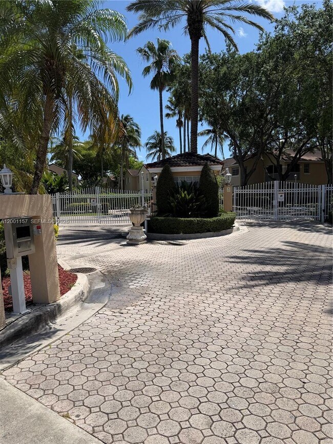 Building Photo - 14827 Balgowan Rd