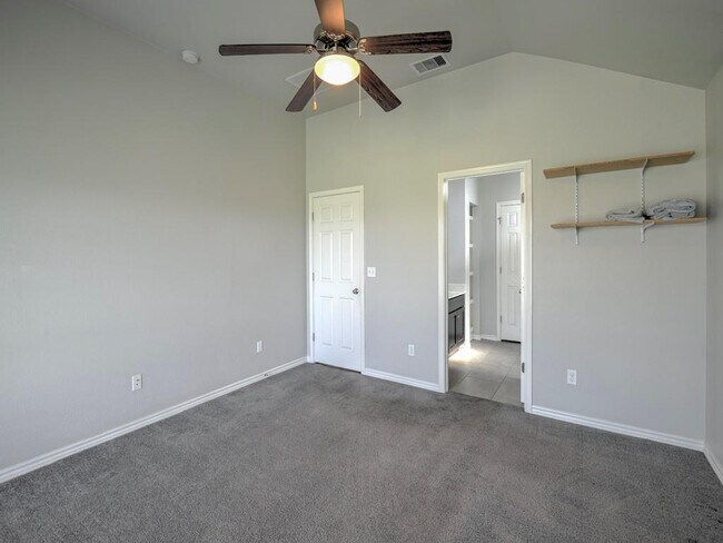 Building Photo - 3635 WL Breeding Dr