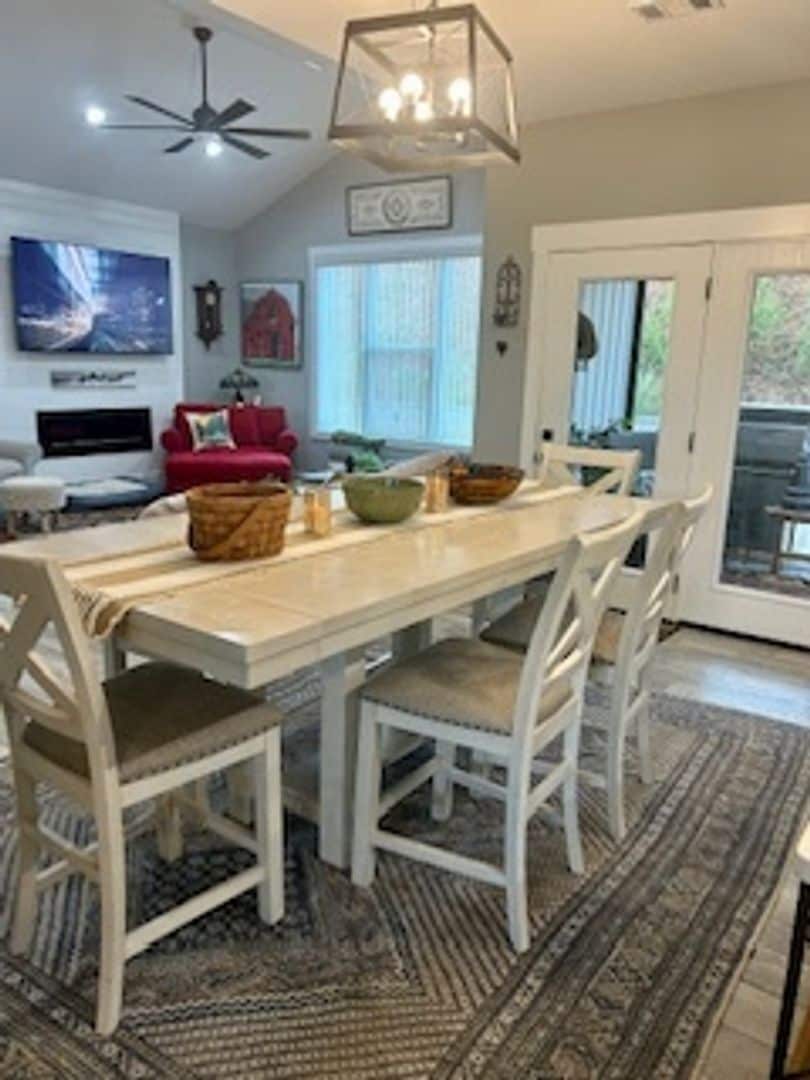 Building Photo - 154 Lakeshore Bay Dr