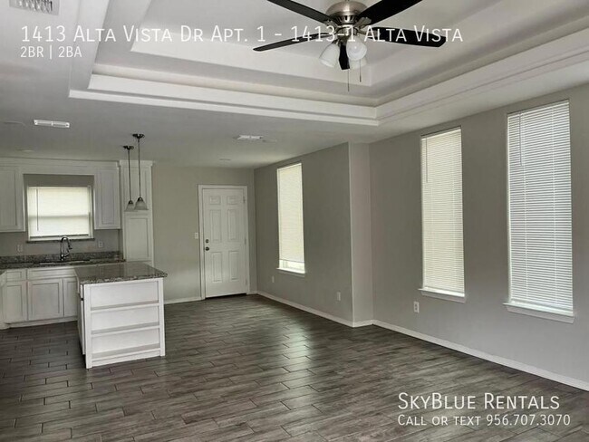 Building Photo - 1413 Alta Vista Dr
