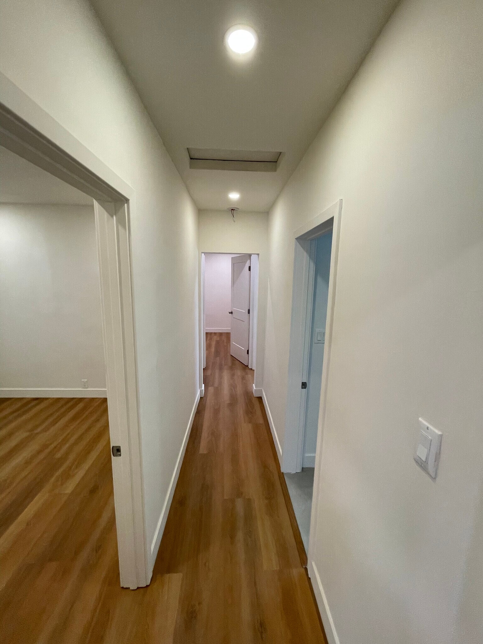 Building Photo - 340 W Alameda Ave