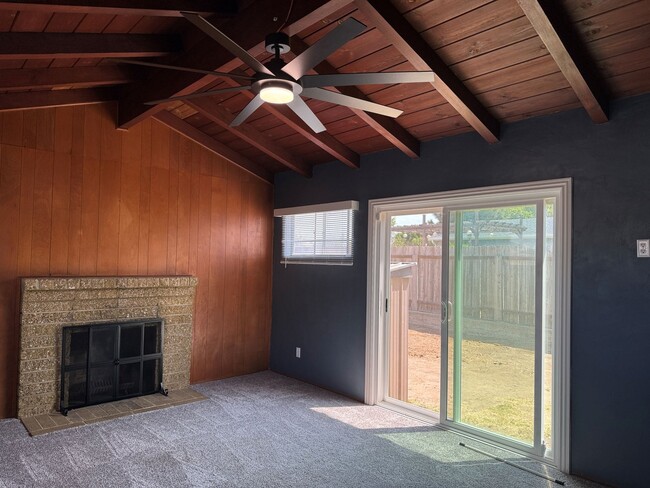 Building Photo - 6808 Missy Ct