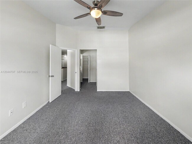 Building Photo - 20964 SW 84th Ave