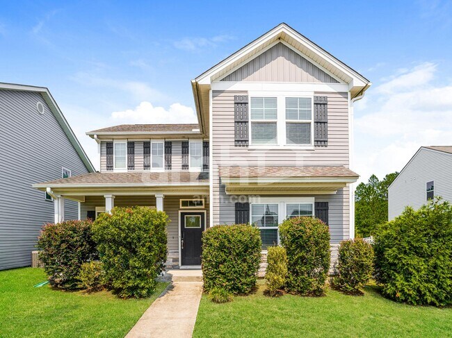Building Photo - 202 Dogwood Cir