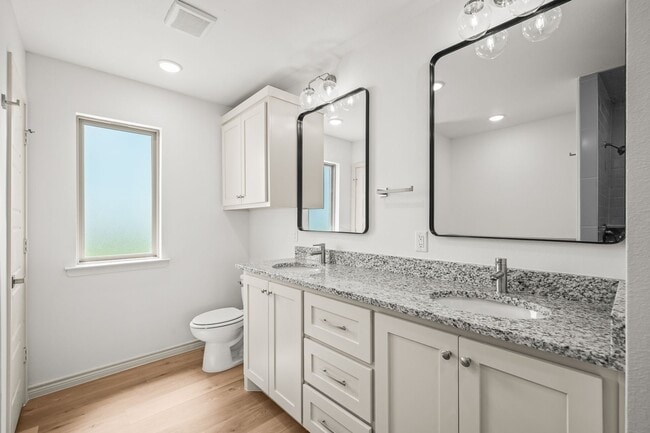 Building Photo - Country Living In Idalou ISD!