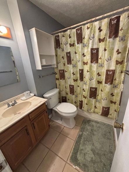 Building Photo - 709 Chert Ln