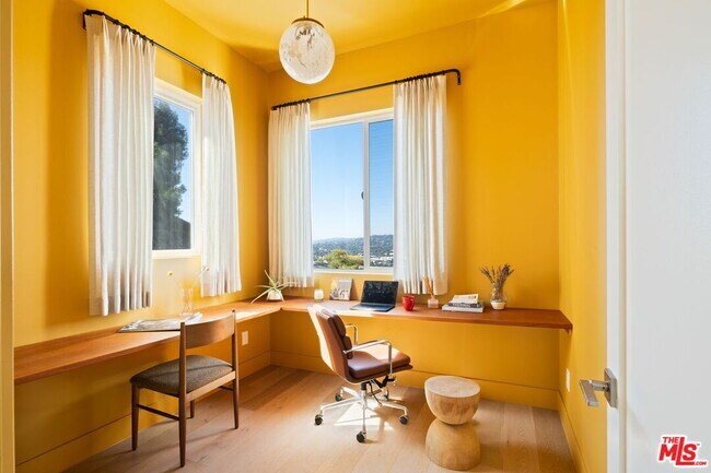 Building Photo - 3663 Kinney St