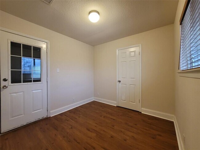 Building Photo - 125 Ridgecrest Rd